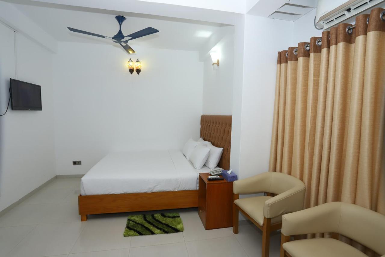 Hotel Blue Castle Dhaka Exterior foto